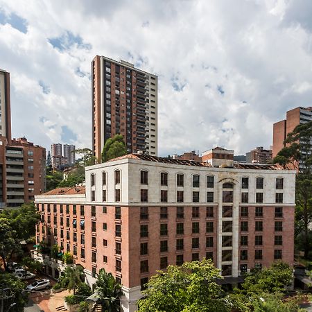 ホテルパーク10 メデジン エクステリア 写真 Residential buildings in Chapinero