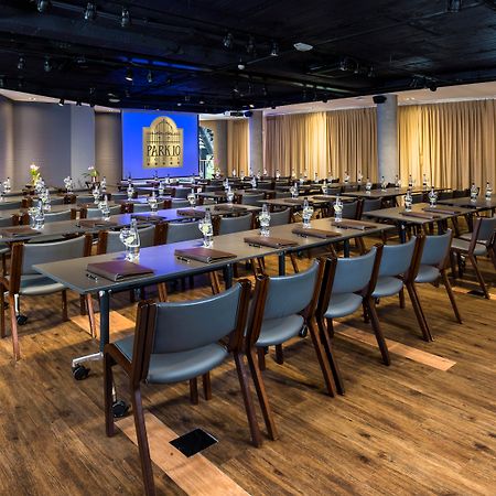 ホテルパーク10 メデジン エクステリア 写真 The Auditorium