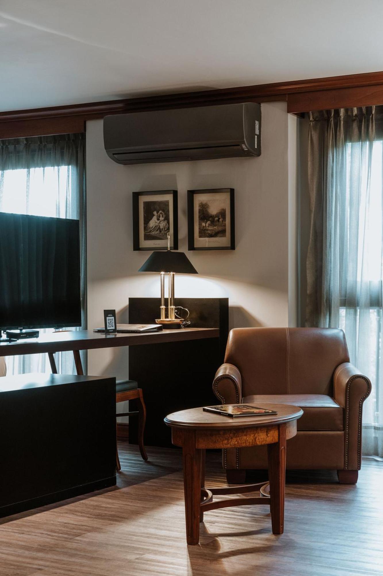 ホテルパーク10 メデジン エクステリア 写真 A room at the hotel