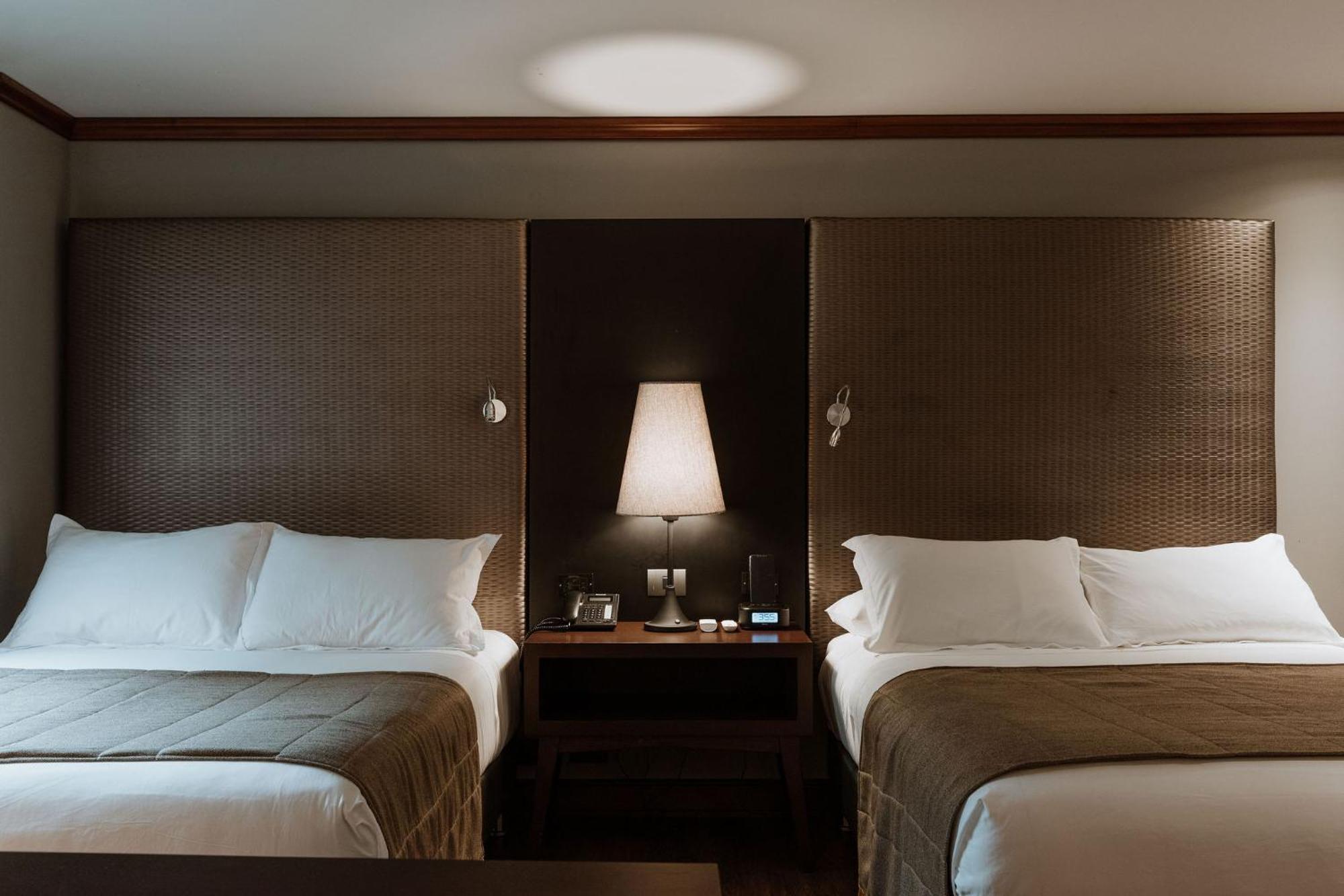 ホテルパーク10 メデジン エクステリア 写真 A room at the hotel